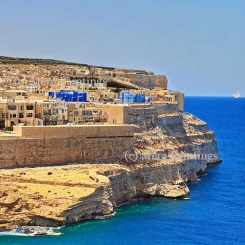 malta- sea cliffs