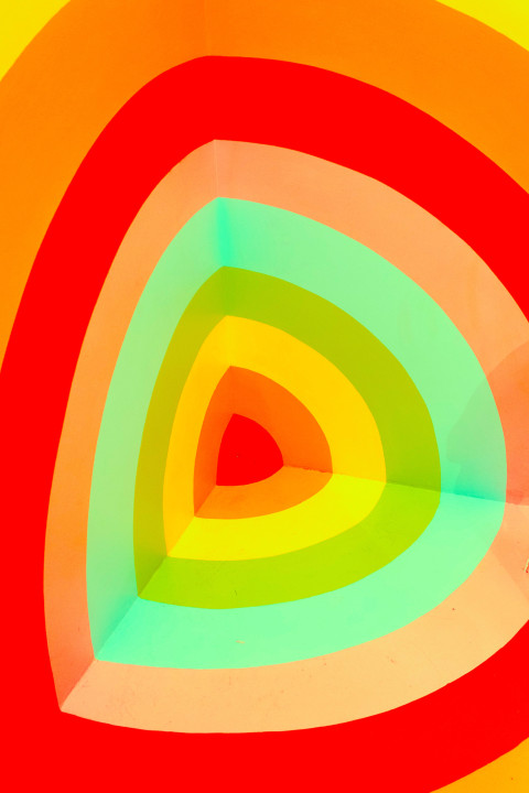 Can u withstand long look