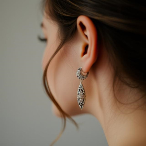 Drop ear rings