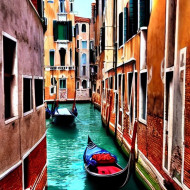 GONDOLAS IN VENICE CANAL