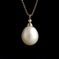 Love is like a pearl, precious and rare
