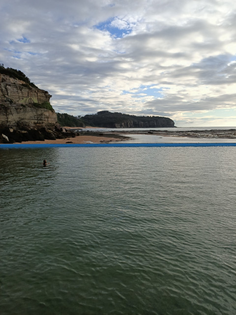 narrabeen beach, sydney
